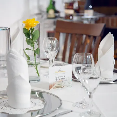 Hotel-restaurant Zum Schwanen Hotel Wermelskirchen