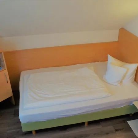Hotel-restaurant Zum Schwanen 3* ヴェルメルスキルヒェ