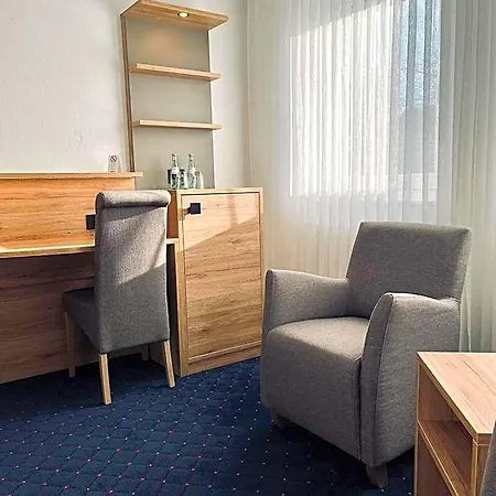 Hotel-restaurant Zum Schwanen ホテル ヴェルメルスキルヒェ
