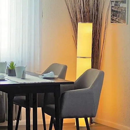 ホテル Hotel-restaurant Zum Schwanen