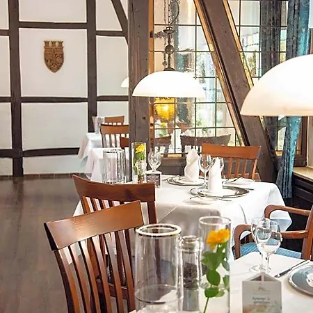 Hotel-restaurant Zum Schwanen 3* ヴェルメルスキルヒェ