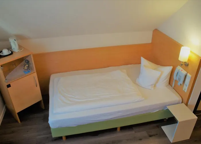 Hotel-restaurant Zum Schwanen 3* Wermelskirchen