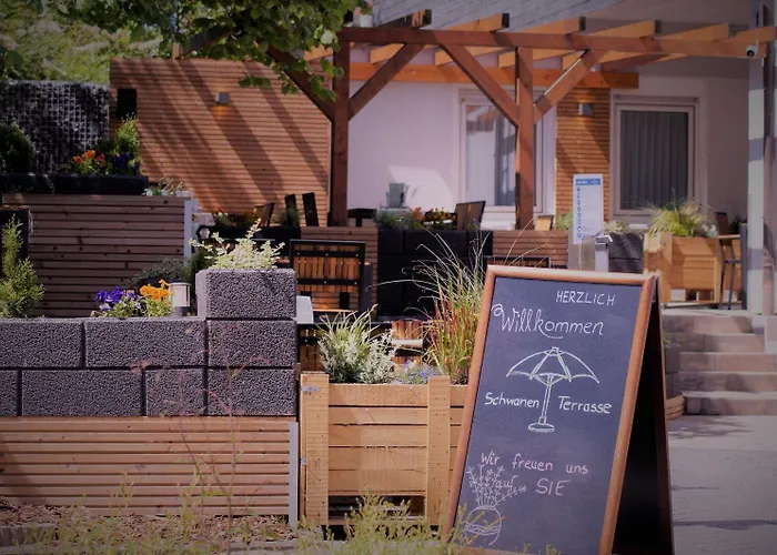 Отель Hotel-restaurant Zum Schwanen 3*