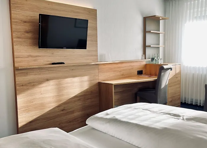 Отель Hotel-restaurant Zum Schwanen Вермельскирхен